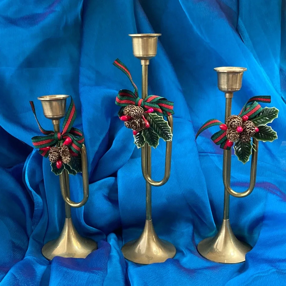 Vtg Brass Bugle Candle Holder Set w/ Pine and Holly